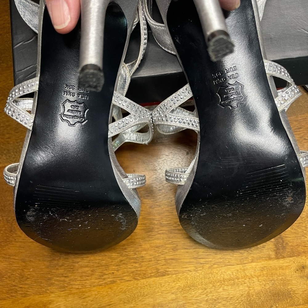 Touch of Nina satin and crystal Metallic Strappy Heels worn once Sz 9.5 with box - Picture 3 of 11